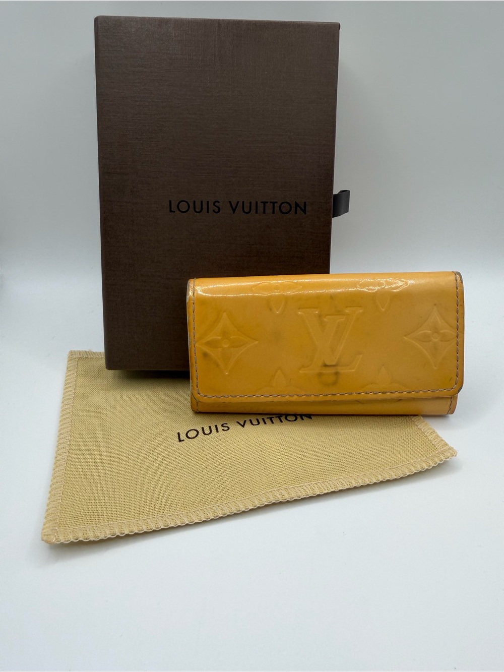 Louis Vuitton Monogram Vernis 4-Key Holder